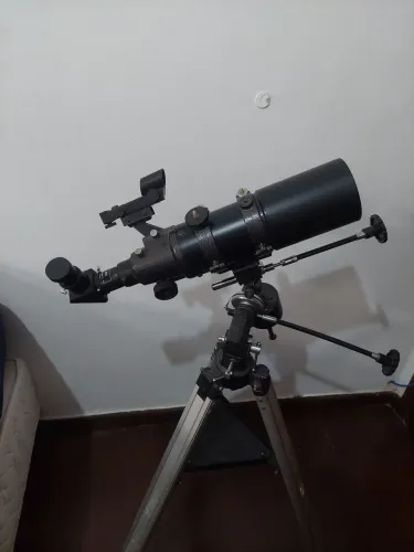 Vendo teliscopio  astronômico  Greika mod..BT40080EQ.