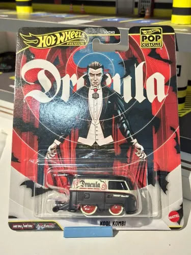 Hot Wheels Kool Kombi Dracula - Set Pop Culture 2026 - JHX01