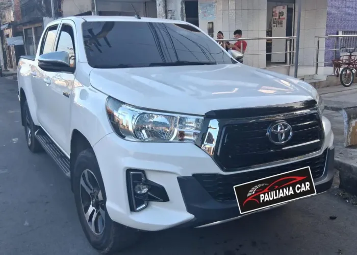Toyota Hilux CD SR 4X4 2.8 TDI Diesel Aut. 2020