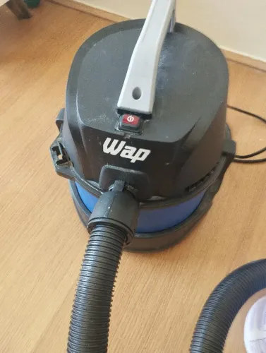 Extratora e aspirador Wap bagless