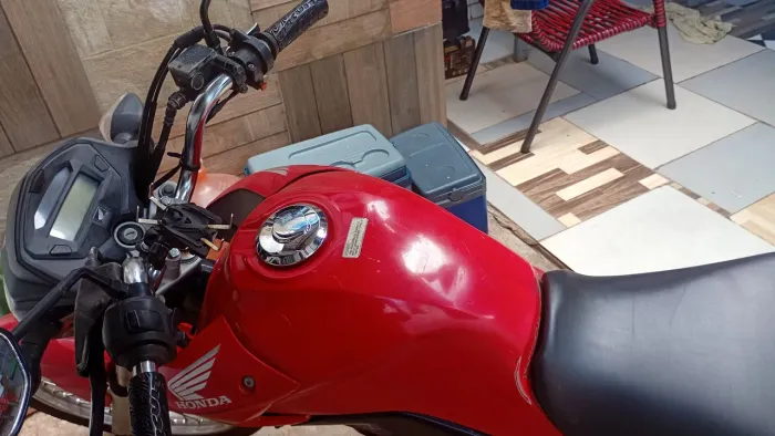 Moto em bom estado