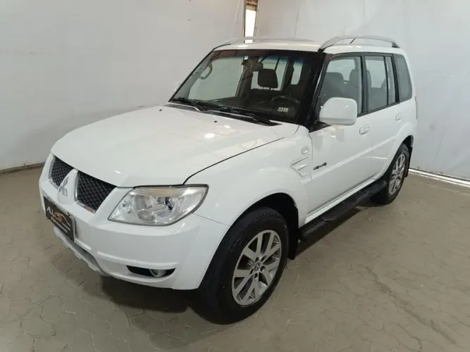 Mitsubishi Pajero TR4 2.0/ 2.0 Flex 16V 4X4 Aut. 2014