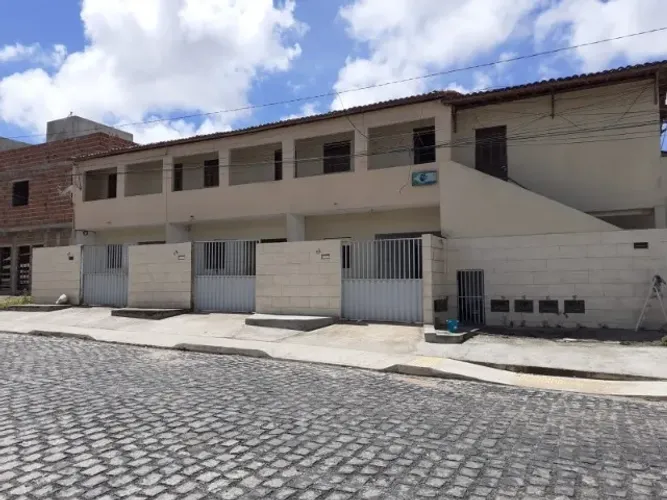 Excelente Apto. 2/4 no Planalto