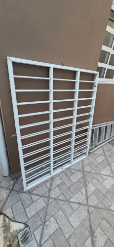 Grade de proteção Alumínio