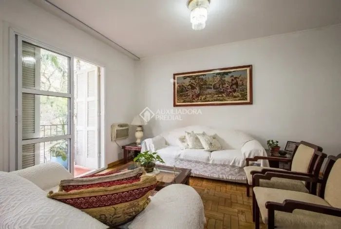 Imóvel para venda possui 93 metros quadrados com 3 quartos em Rio Branco - Porto Alegre - 