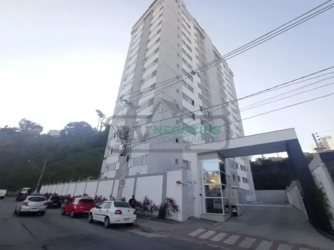 Apartamento à venda, 02 quartos com garagem no Teixeiras