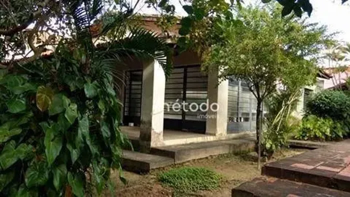Chácara com 4 quartos à venda, 1800 m² por R$ 2.100.000 - Bairro Centro - Guararema/SP