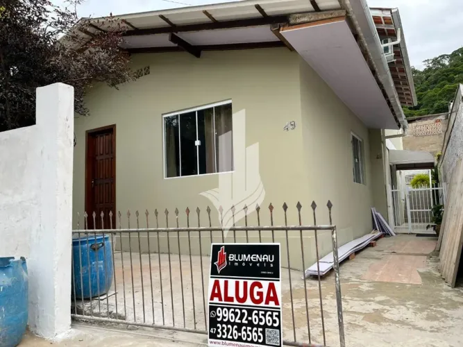 Casa 2 dormitórios no Valparaiso