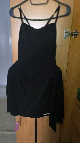 Vestido Preto Curto