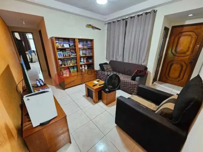 Ótimo apartamento 2 quartos + dependência completa - Vista Alegre