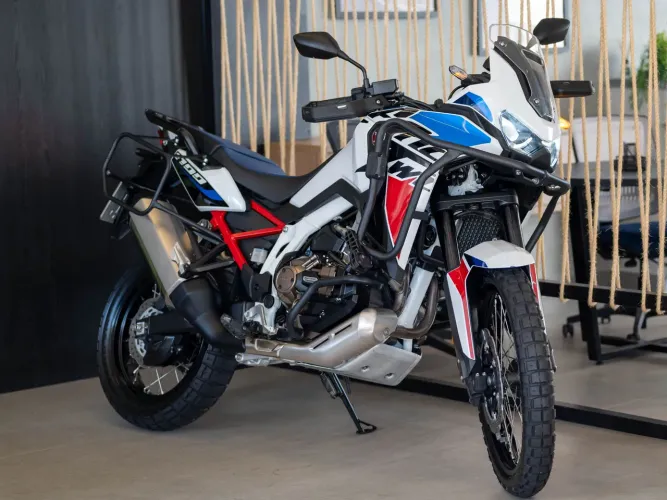 HONDA AFRICA TWIN 1100 DCT 2023