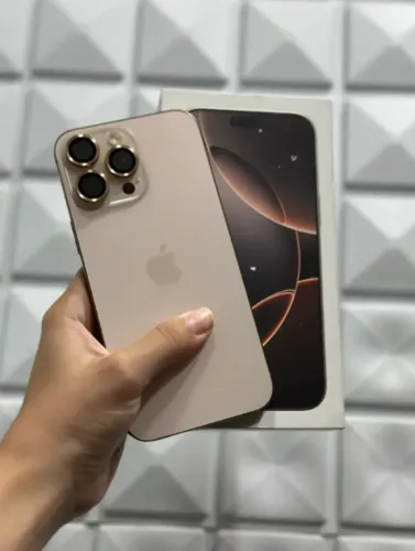 *iPhone 16 Pro Max 256Gb / Garantia / Loja física