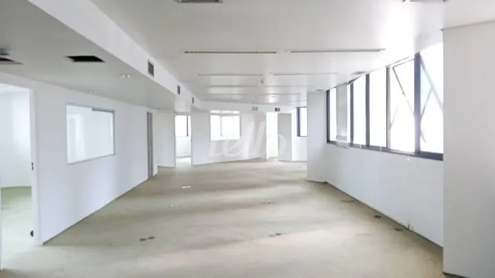 Comercial à venda no(a) Cidade Monções