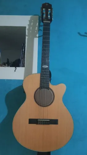 Violão elétrico nylon