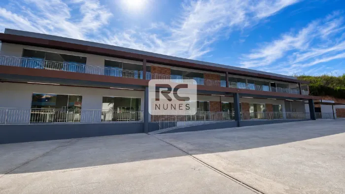 Loja de rua com área de 550m², 04 banheiros, no Bairro Nações Unidas, Sabará/MG