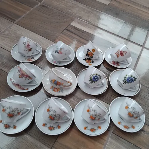 Xicaras de café porcelana pozzani