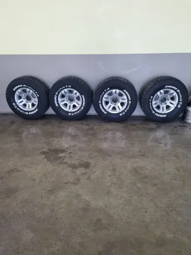 rodas e pneus xbri brutus t/a 31x10.50aro 15