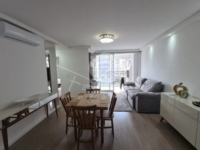 Apartamento 2 quartos mobiliado para Venda no Cambuí - Imobiliária em Campinas.
