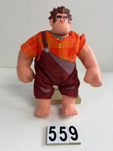 Ralph Detona bandai , faz sons e mexe os bracos 28 cm