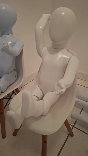 Manequim bebê articulado 