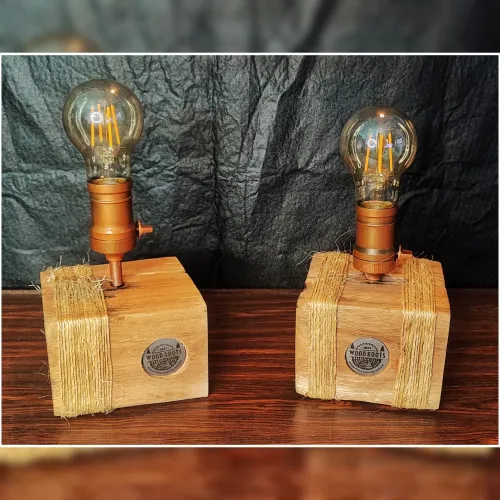 Luminária cubo rústica.
