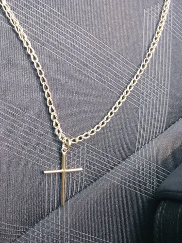 Cordão lindo de prata banhado a ouro 