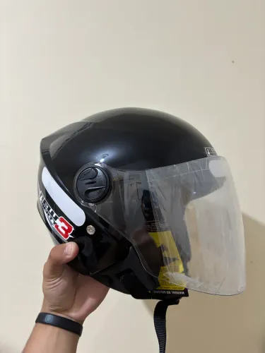 Capacete New Libert tamanho 58 e 60