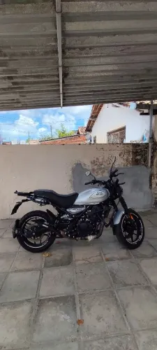 Royal Enfield Guerrilha 450 2026 | 8.000km | Garantia até 10/2028 | + R$4.5k em acessorios