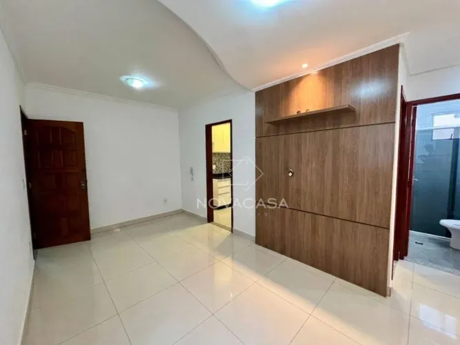 Apartamento com 3 dormitórios para alugar, 68 m² por R$ 2.585/mês - Santa Branca - Belo Ho