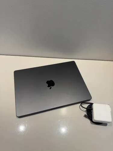 MacBook M5 PRO 1TB | 1 mês de uso