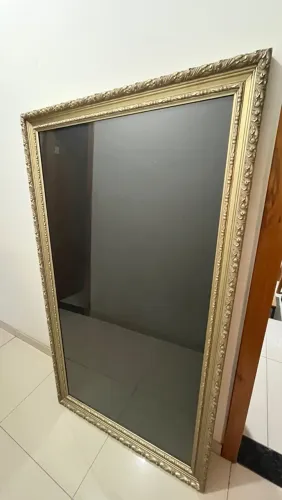Lousa Quadro Negro com Moldura Dourada - para Giz Líquido