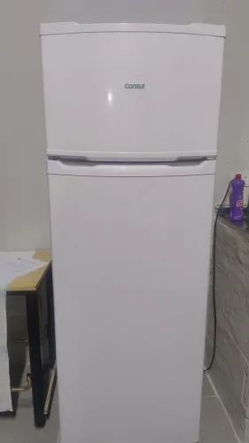 Vende-se Geladeira Consul
