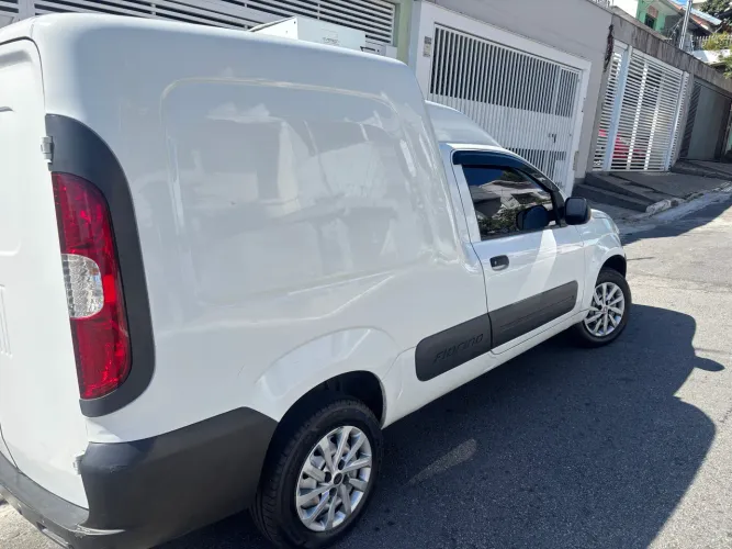 Fiat Fiorino Furgão Work. Hard 1.4 Flex 8V 2P 2020