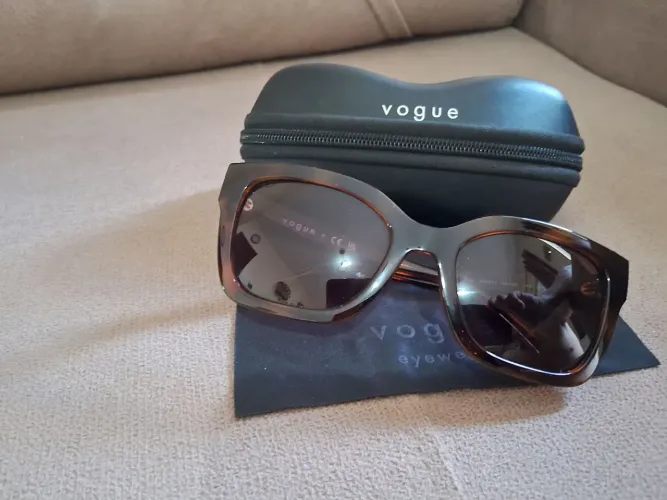 Óculos Sol Vogue feminino