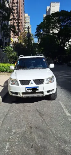 Mitsubishi Pajero TR4 2.0 Flex 16V 4X2 Aut. 2013