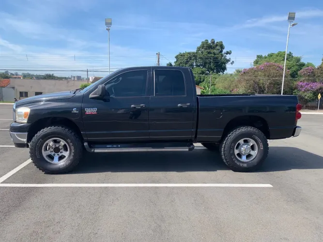 Dodge Ram 2500 H.duty 5.9 SLT 24V CD 4X4 Dies. 2008