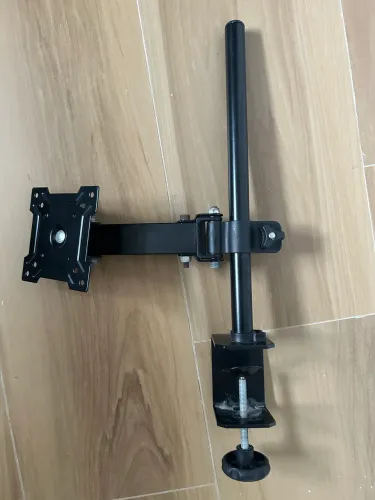 Suporte de monitor articulado de mesa