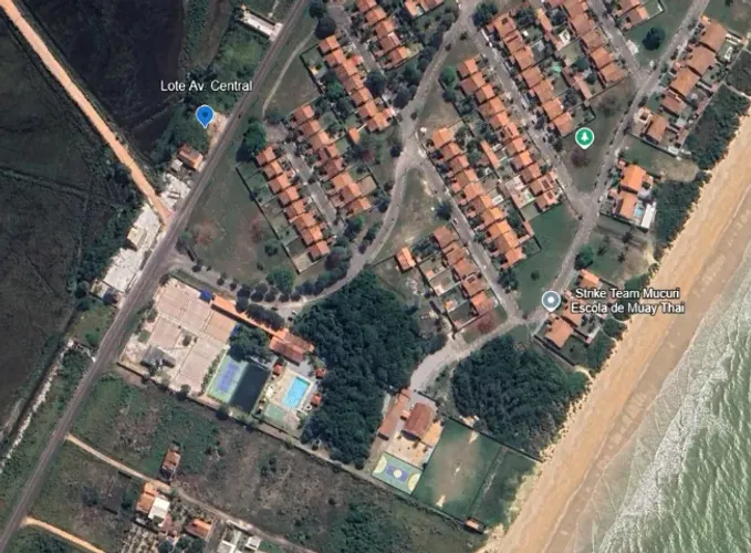 Lote na Avenida Central