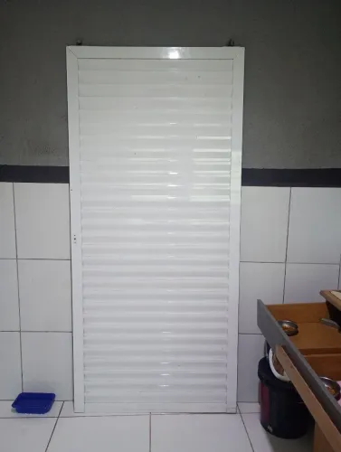 Porta de correr alumínio branco
