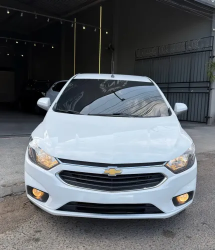 Chevrolet Onix Hatch LT 1.4 8V Flex Aut. 4P 2017