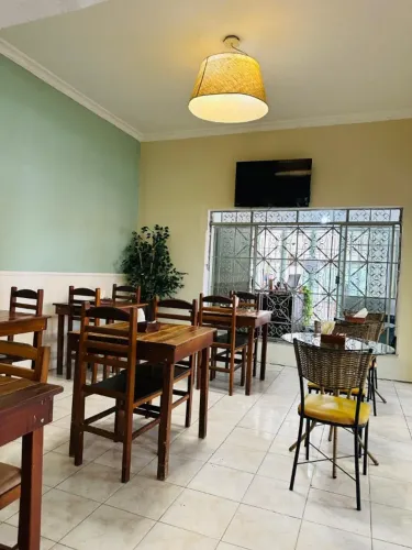 Restaurante consolidado à venda em região central de Campinas - estrutura completa