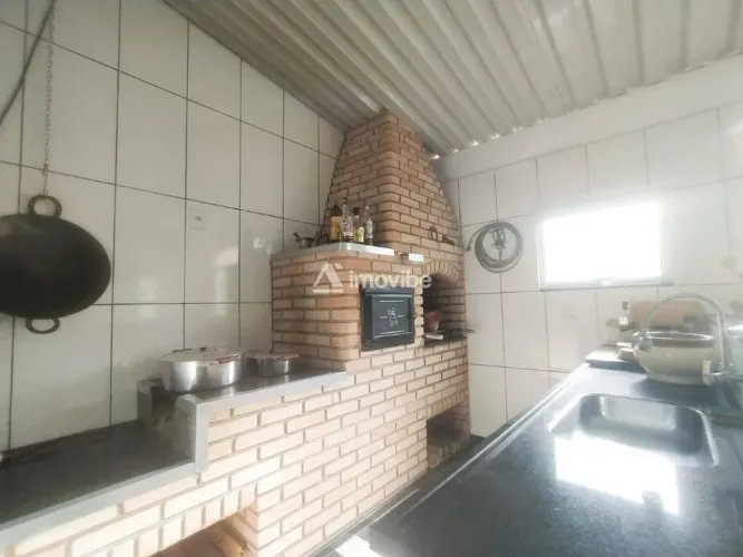 Casa 2 dormitórios, 2 banheiros, para venda, no Parque Planalto, em Santa Bárbara d'Oeste,