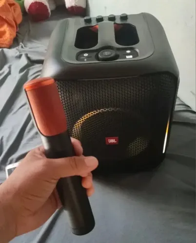 Caixa De Som Partybox Encore Com Microfone Jbl Preta