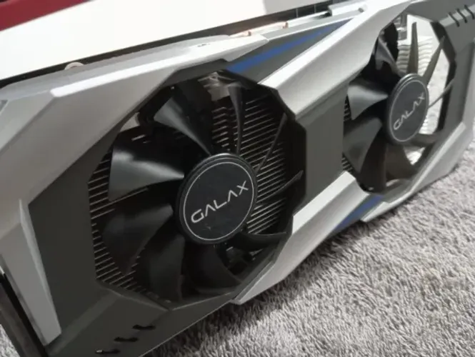 GTX 1060 3GB GIGABYTE --> VENDO OU TROCO