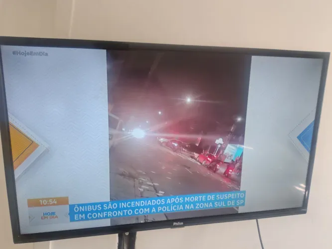 Tv philco 32 polegadas ótimo está condições