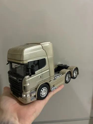 Miniatura Scania V8 R730 Welly 1/32 Ferro
