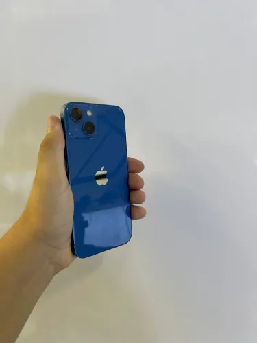 iPhone 13