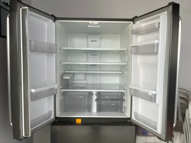 GELADEIRA