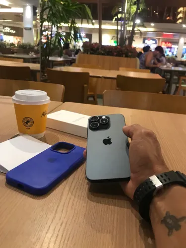 iPhone 16 pro , na garantia