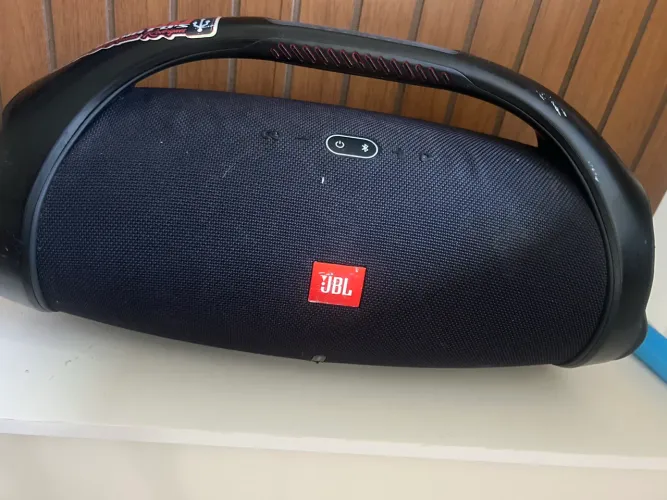 Jbl bombox 2